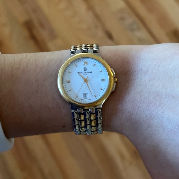 Dress watch Saint honoré Paris watch needa battery - Picture 2 of 6